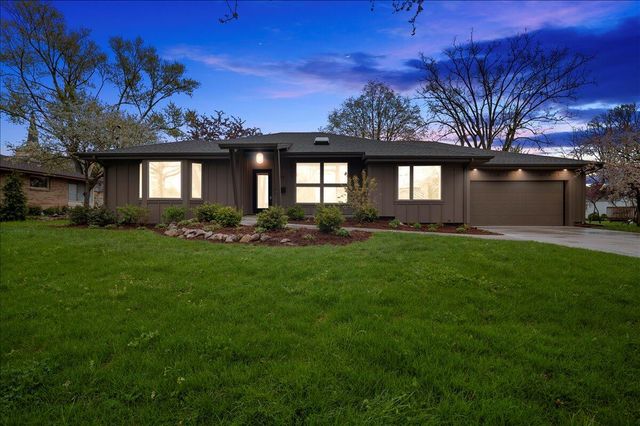 134 Holmdene Boulevard NE, Grand Rapids, MI 49503