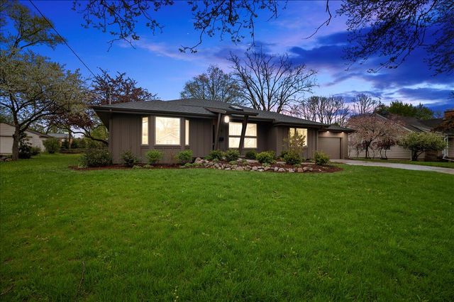 134 Holmdene Boulevard NE, Grand Rapids, MI 49503