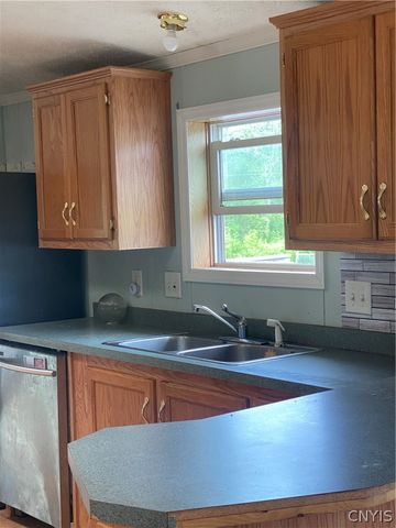 766-68 County Route 20, Oswego, NY 13126