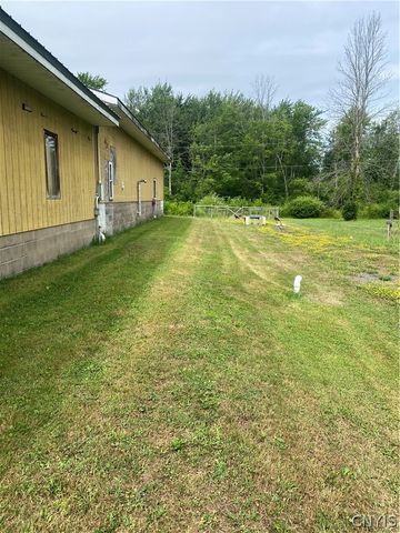 766-68 County Route 20, Oswego, NY 13126