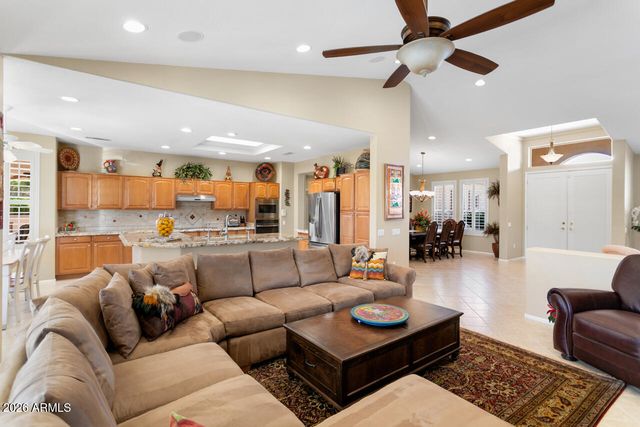 15807 W SILVER BREEZE Drive, Surprise, AZ 85374