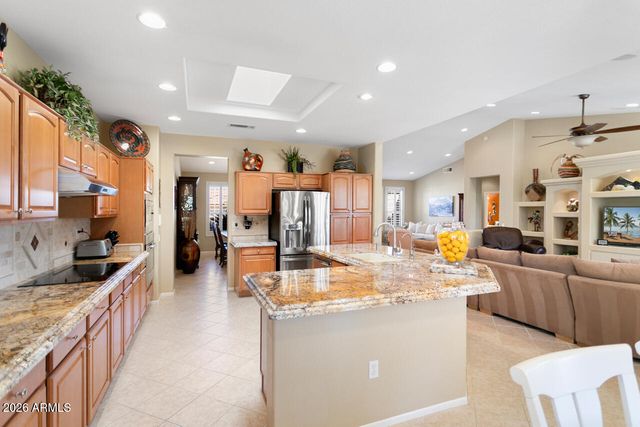 15807 W SILVER BREEZE Drive, Surprise, AZ 85374