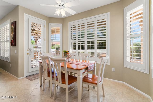 15807 W SILVER BREEZE Drive, Surprise, AZ 85374