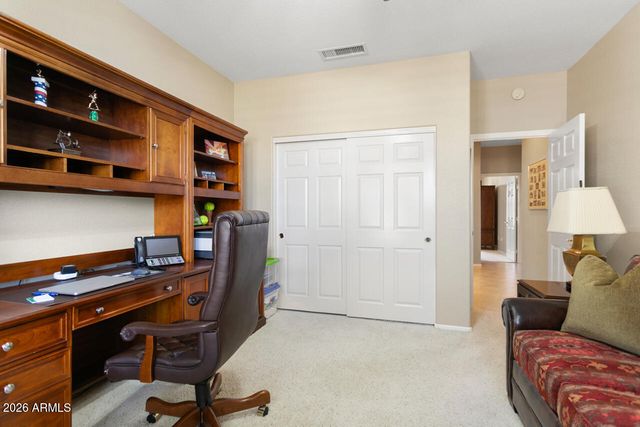 15807 W SILVER BREEZE Drive, Surprise, AZ 85374