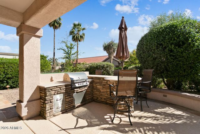 15807 W SILVER BREEZE Drive, Surprise, AZ 85374