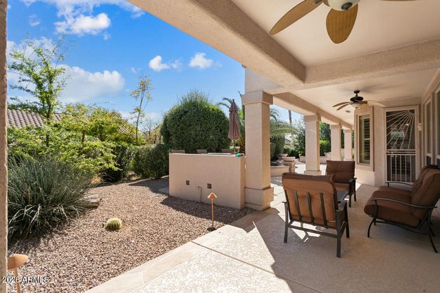 15807 W SILVER BREEZE Drive, Surprise, AZ 85374