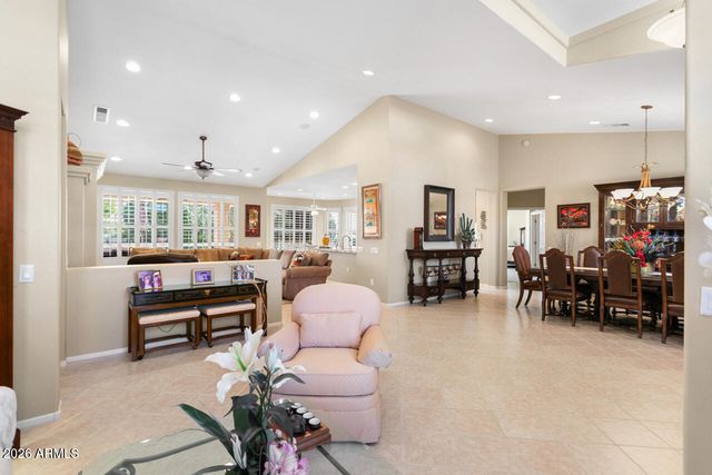 15807 W SILVER BREEZE Drive, Surprise, AZ 85374