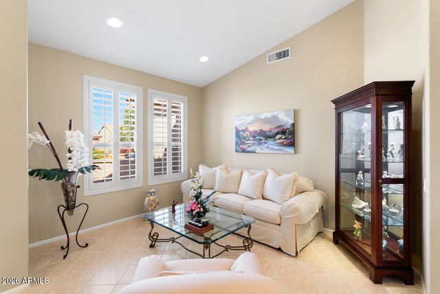 15807 W SILVER BREEZE Drive, Surprise, AZ 85374