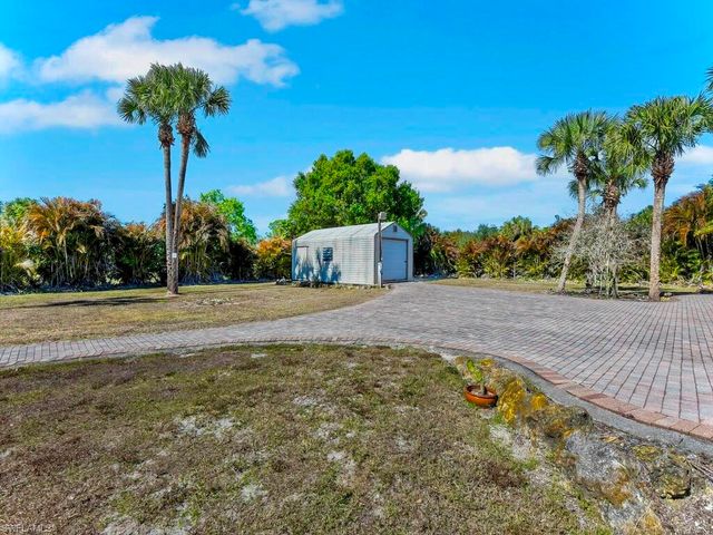 409 Edison AVE, Lehigh Acres, FL 33972