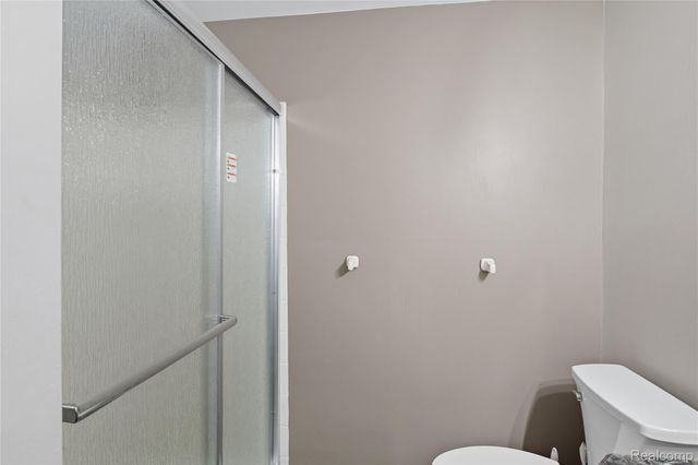 22171 Knollwood Drive, Brownstown Charter Township, MI 48134