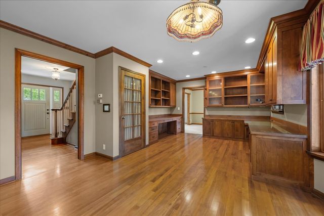 1846 Allen Lane, St. Charles, IL 60174