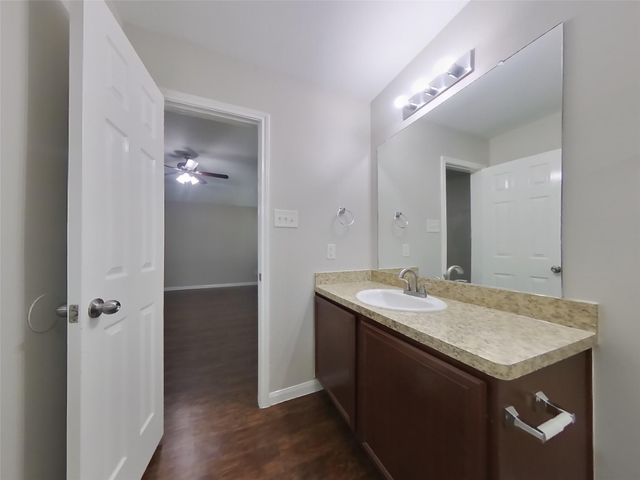 21419 Palma Grove Way, Houston, TX 77073