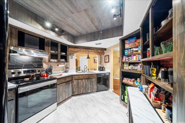 10821 SW 87TH TERRACE, Ocala, FL 34481