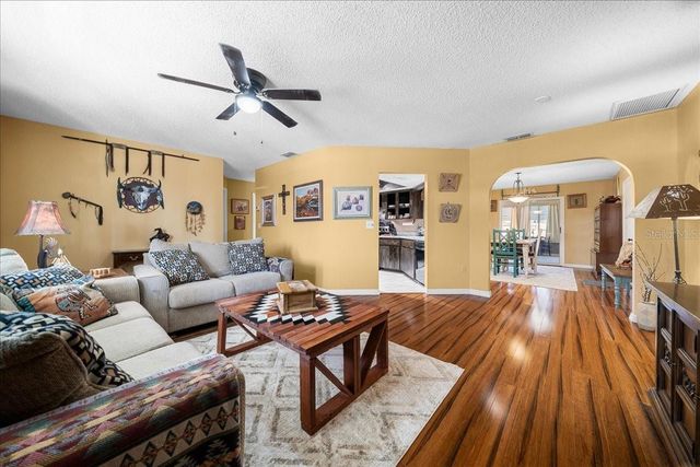 10821 SW 87TH TERRACE, Ocala, FL 34481