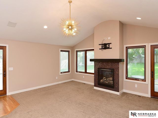 3620 S 34th Street, Lincoln, NE 68506