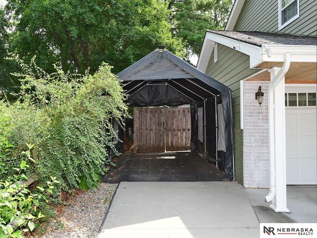 3620 S 34th Street, Lincoln, NE 68506