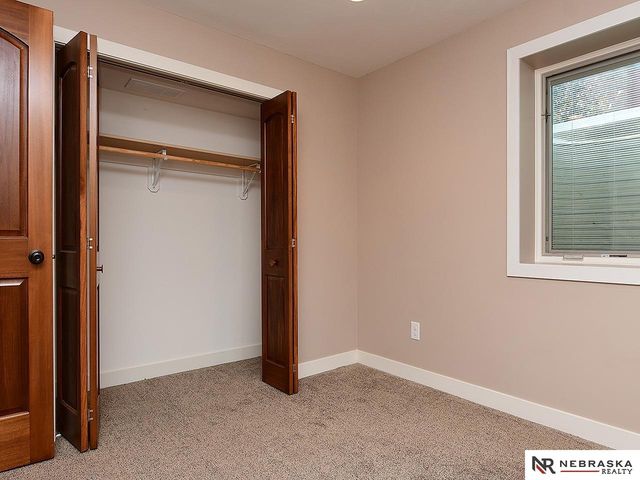3620 S 34th Street, Lincoln, NE 68506