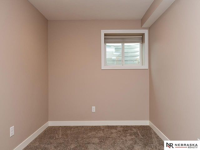 3620 S 34th Street, Lincoln, NE 68506