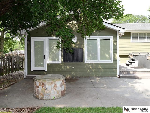3620 S 34th Street, Lincoln, NE 68506
