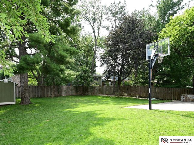 3620 S 34th Street, Lincoln, NE 68506