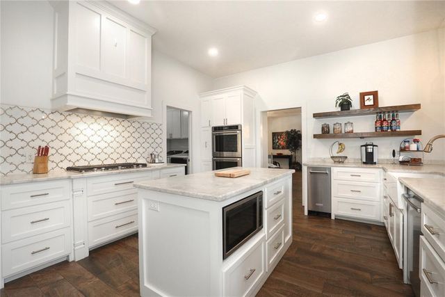 9412 SW 32nd Terrace, Oklahoma City, OK 73179