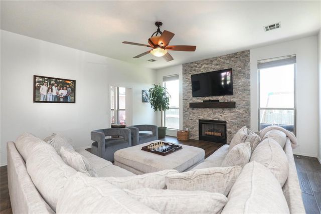 9412 SW 32nd Terrace, Oklahoma City, OK 73179