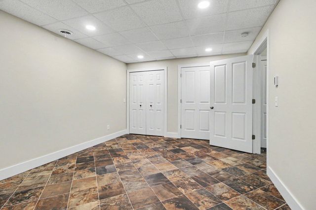 1010 Baldwin Avenue, Ann Arbor, MI 48104