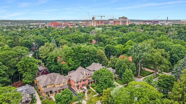 1010 Baldwin Avenue, Ann Arbor, MI 48104