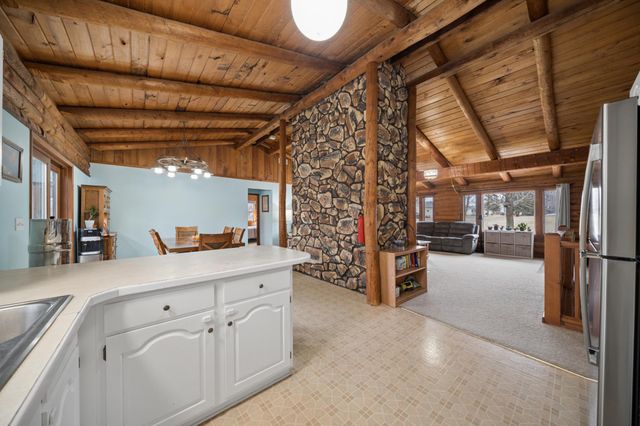 830 W Church Street, Belle Plaine, MN 56011