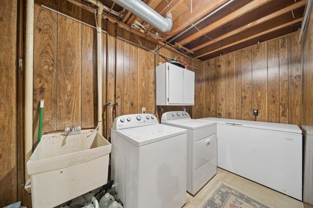 830 W Church Street, Belle Plaine, MN 56011