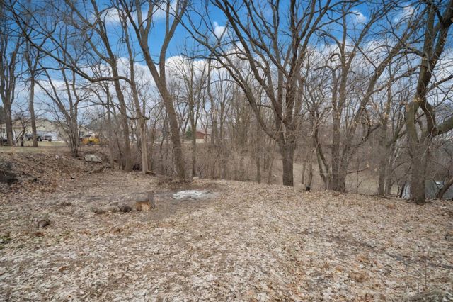 830 W Church Street, Belle Plaine, MN 56011