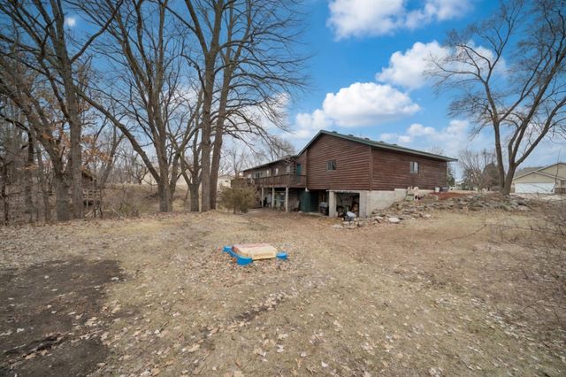 830 W Church Street, Belle Plaine, MN 56011