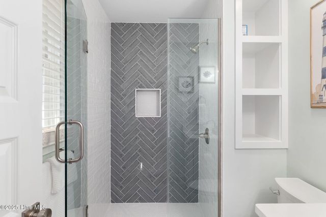 151 Hunting Bay Drive, Cape Carteret, NC 28584