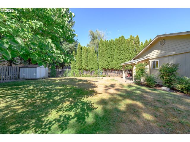 708 Sw TAFT St, Mc Minnville, OR 97128