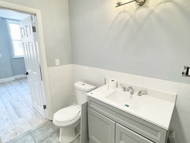 2333 W Ohio Street, Chicago, IL 60612
