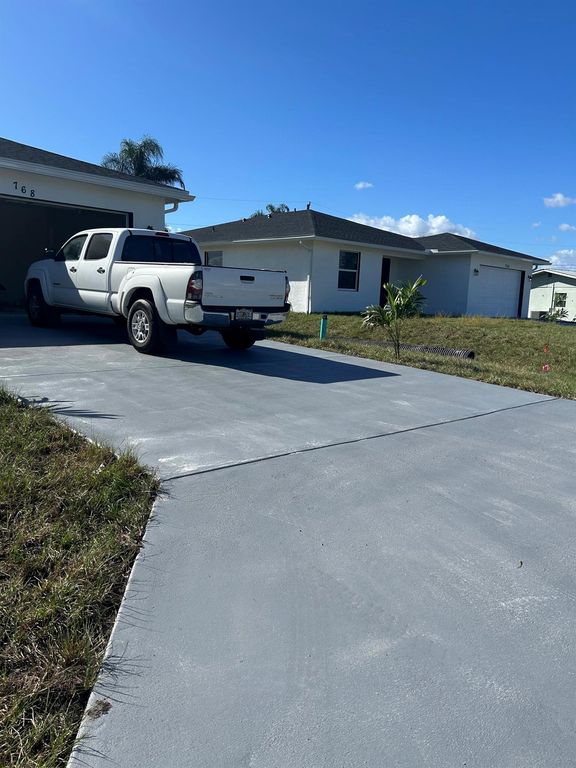 768 Lindo Lane, Port St Lucie, FL 34952
