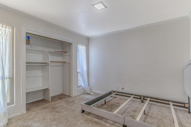 1602 Venetian Dr, Stockton, CA 95207