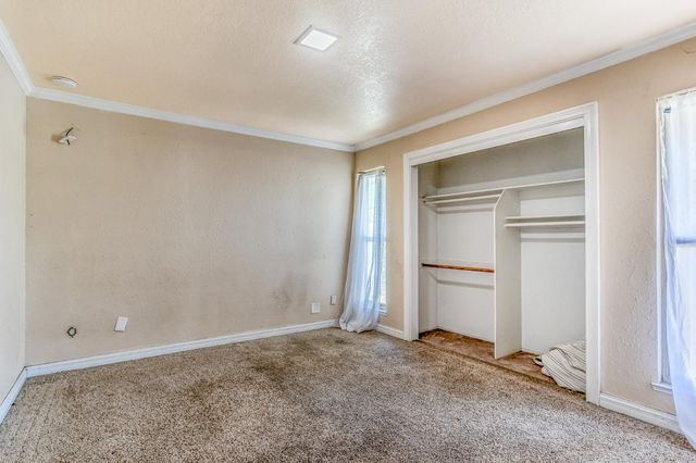 1602 Venetian Dr, Stockton, CA 95207