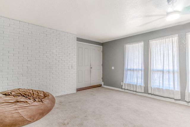 1602 Venetian Dr, Stockton, CA 95207