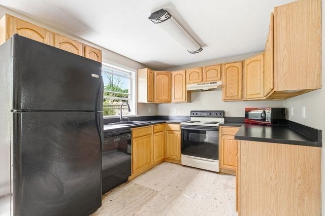 551 Pleasant St., Weymouth, MA 02190