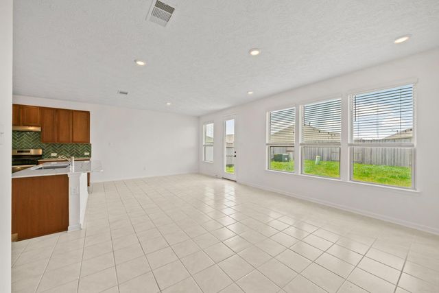 2012 Rebel Way, Alvin, TX 77511