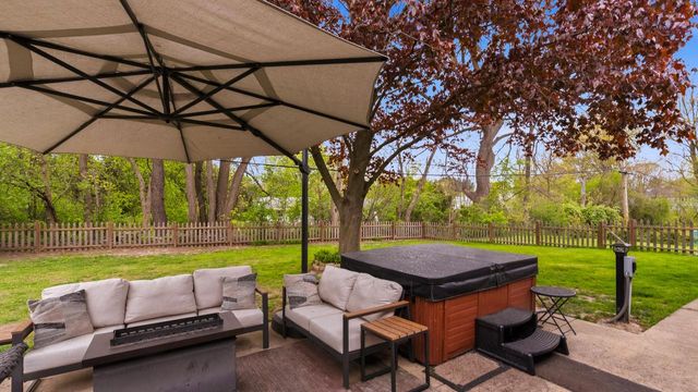 14675 Santa Rosa DRIVE, Brookfield, WI 53005