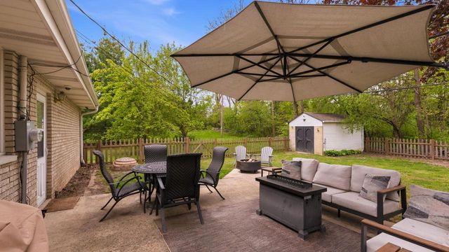 14675 Santa Rosa DRIVE, Brookfield, WI 53005
