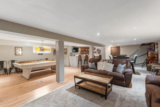 14675 Santa Rosa DRIVE, Brookfield, WI 53005