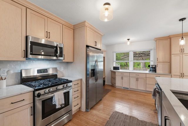 14675 Santa Rosa DRIVE, Brookfield, WI 53005