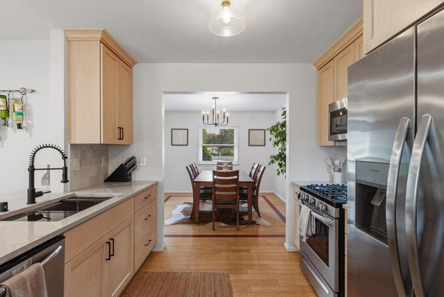 14675 Santa Rosa DRIVE, Brookfield, WI 53005
