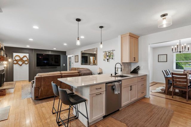 14675 Santa Rosa DRIVE, Brookfield, WI 53005