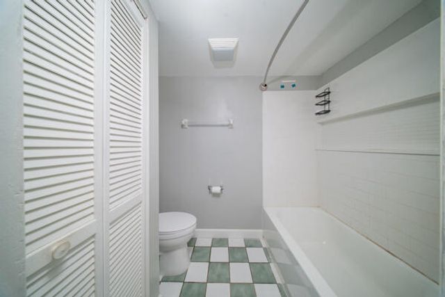 1482 N Lawnwood Circle 31d, Fort Pierce, FL 34950