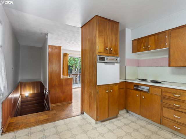 2915 E MCLOUGHLIN Blvd, Vancouver, WA 98661