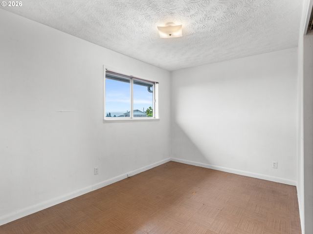 2915 E MCLOUGHLIN Blvd, Vancouver, WA 98661